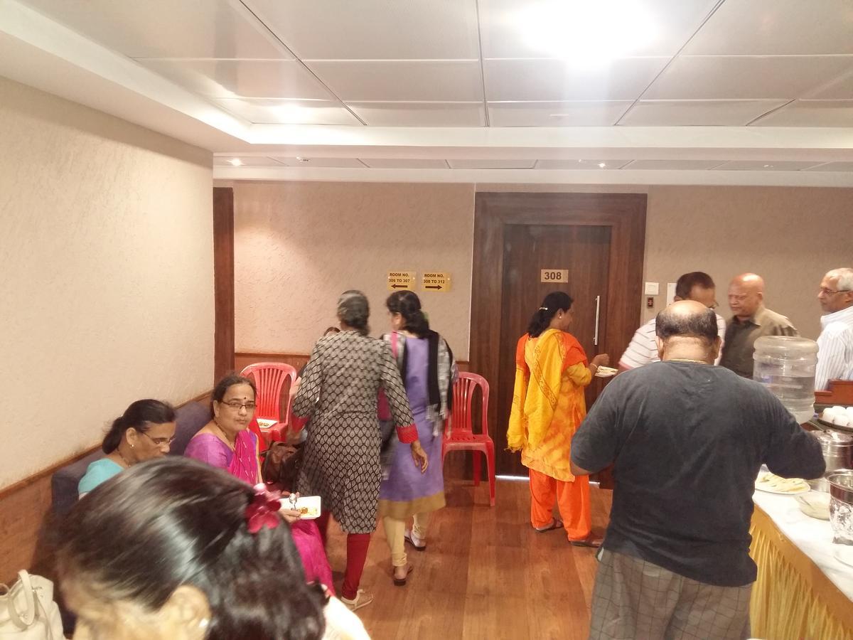 Hotel Maratha Residency Ratnagiri Exterior photo